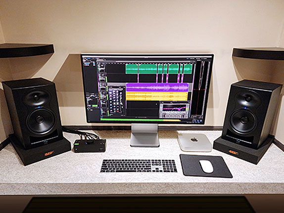 Studio-B2